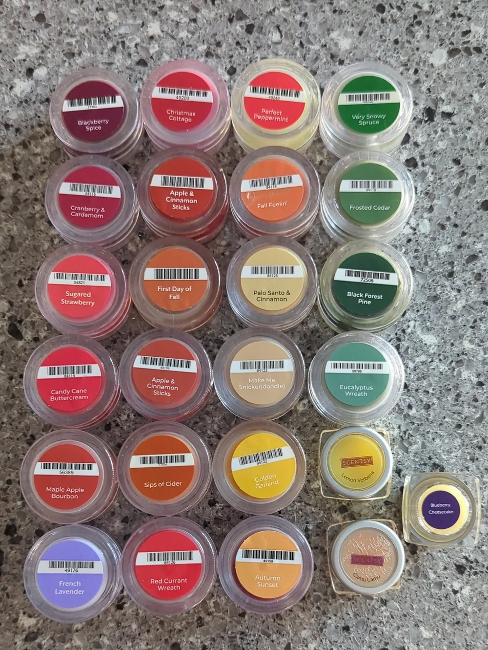 Scentsy Mini Party Testers Set Of 25